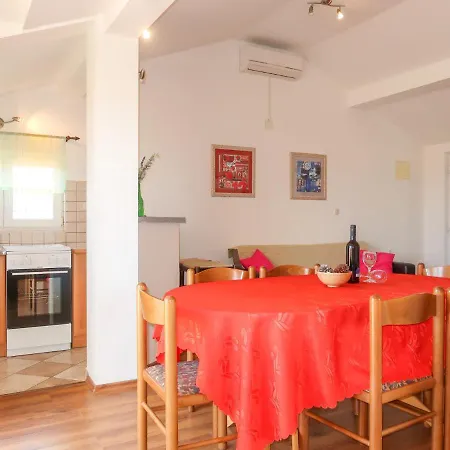 Apartment Dora - Rab141 By Interhome Rab Town